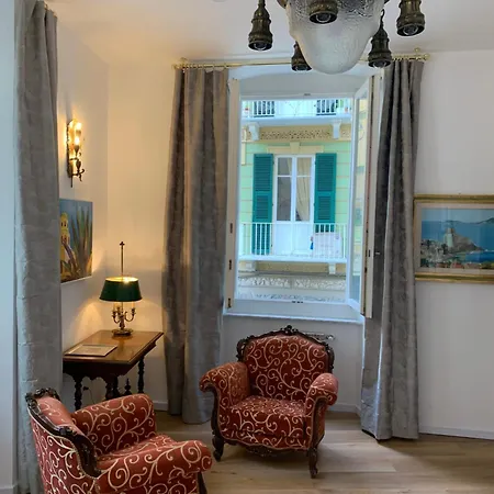 Casa Bastio لا سبيتسْيا
